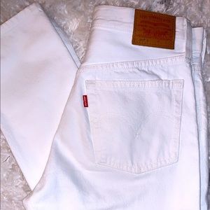 🚫 SOLD▪️LEVI’S PREMIUM 501 SKINNY JEANS